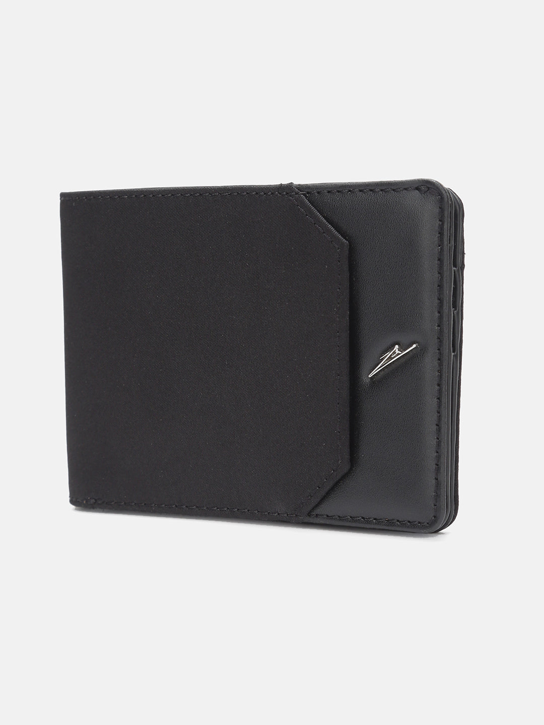 EDGE – Black