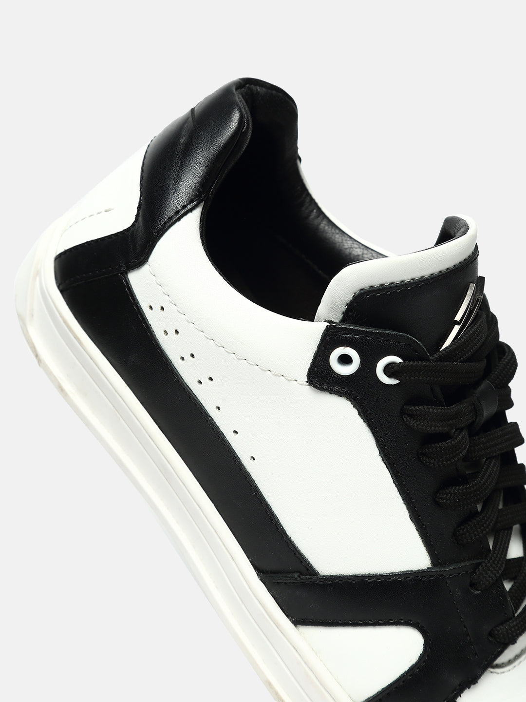 ZL IV - MONOCHROME - Black Two-Tone Casual Leather Sneaker