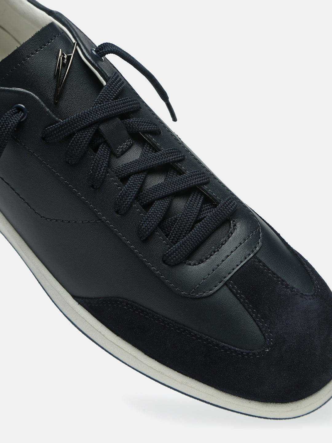 NEBULA - Casual Sneakers