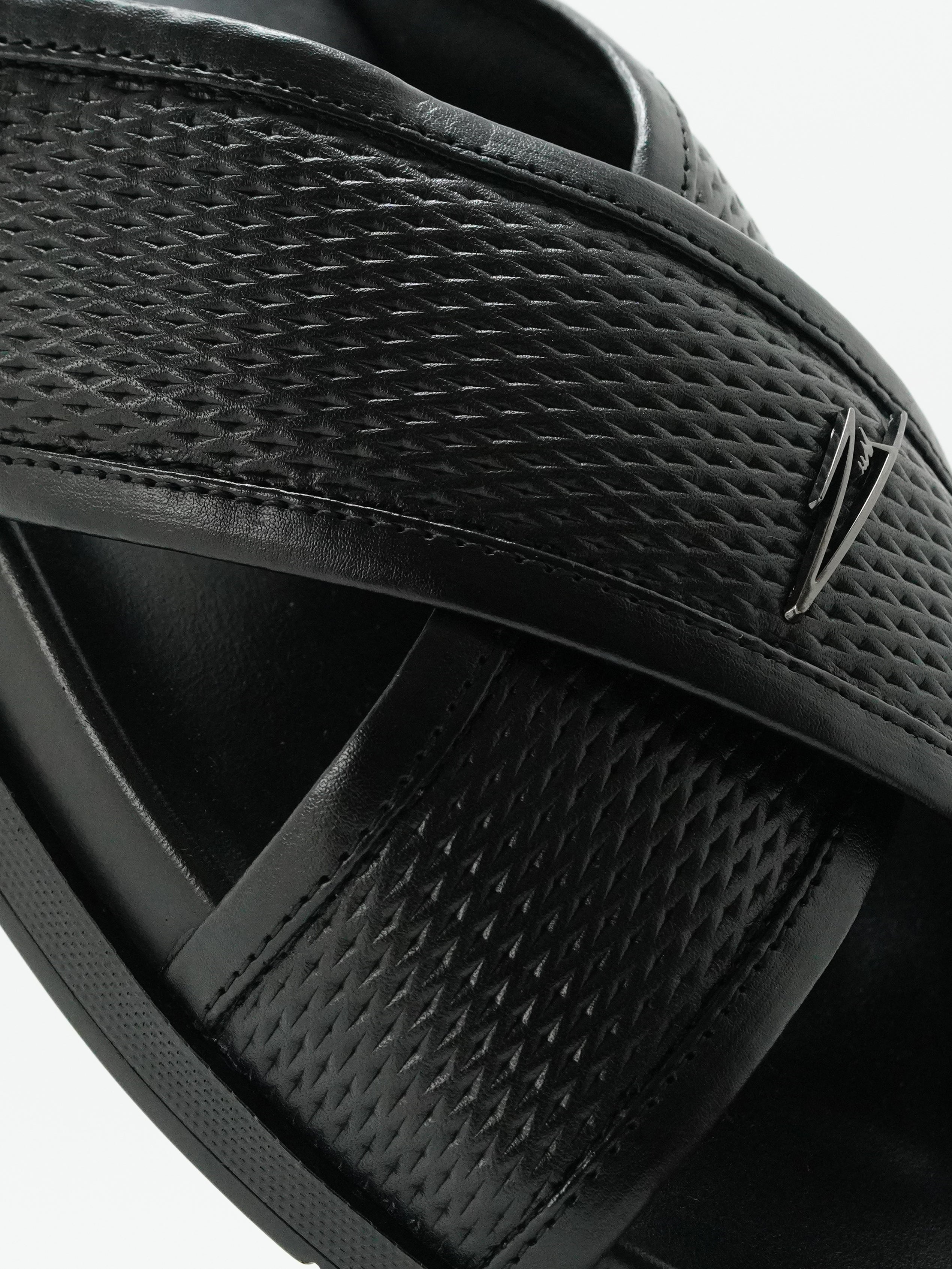 SABLE - BLACK