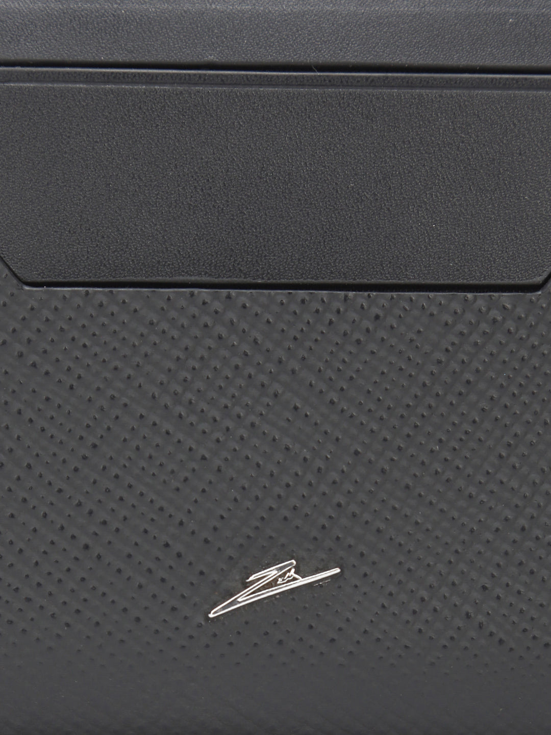 LINEA CLIP – Black