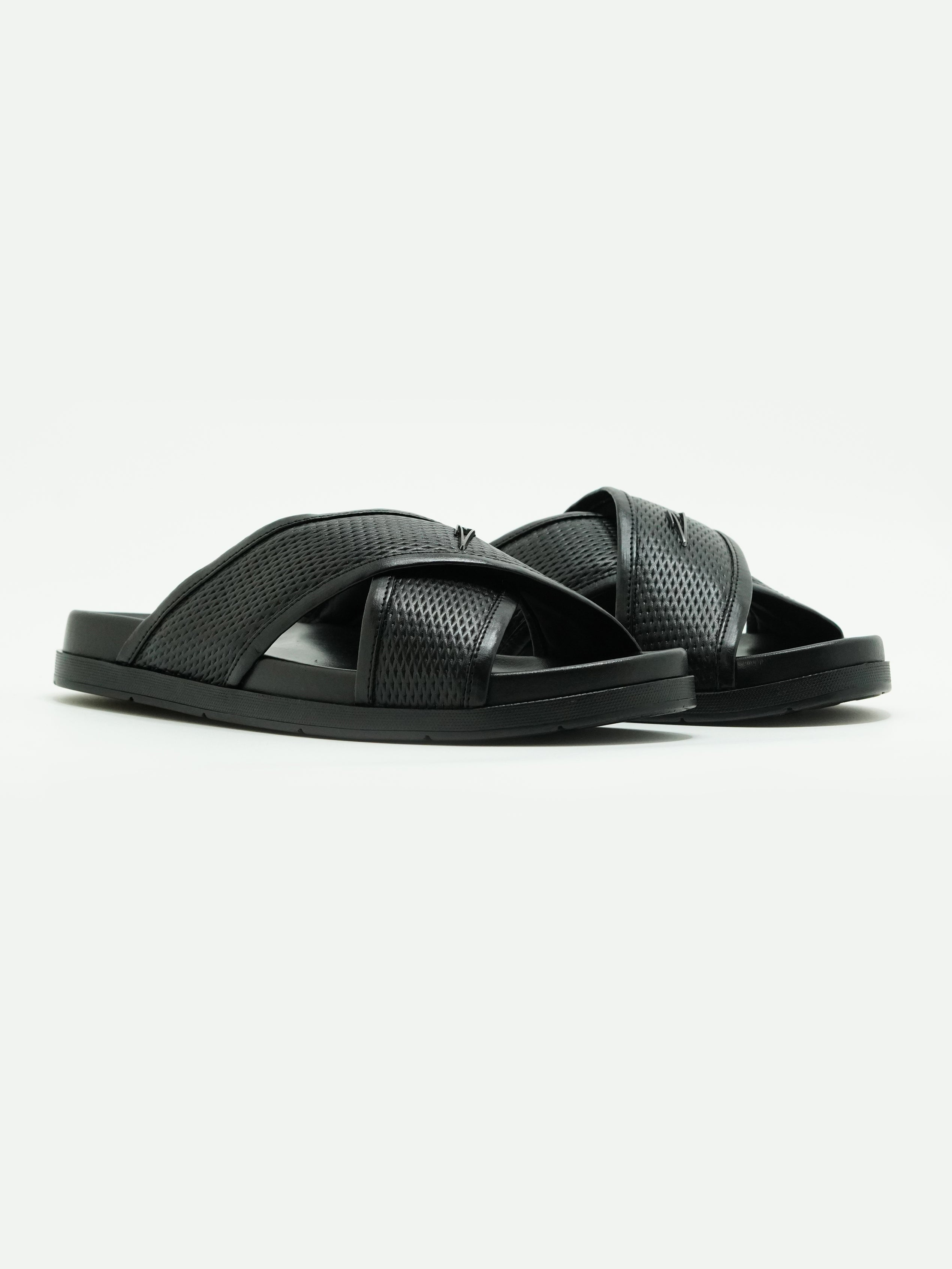 SABLE - BLACK