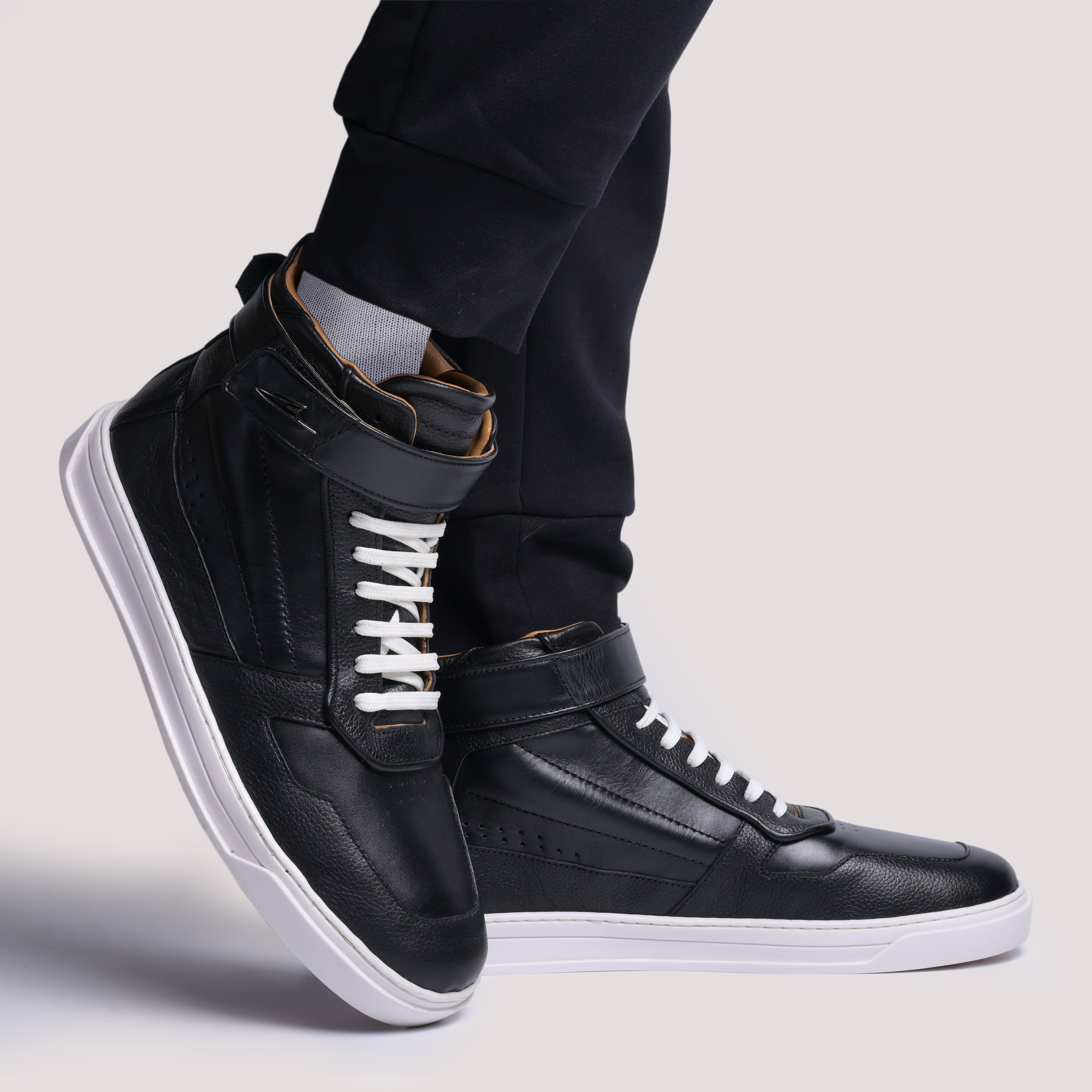 ZH I - BLACK