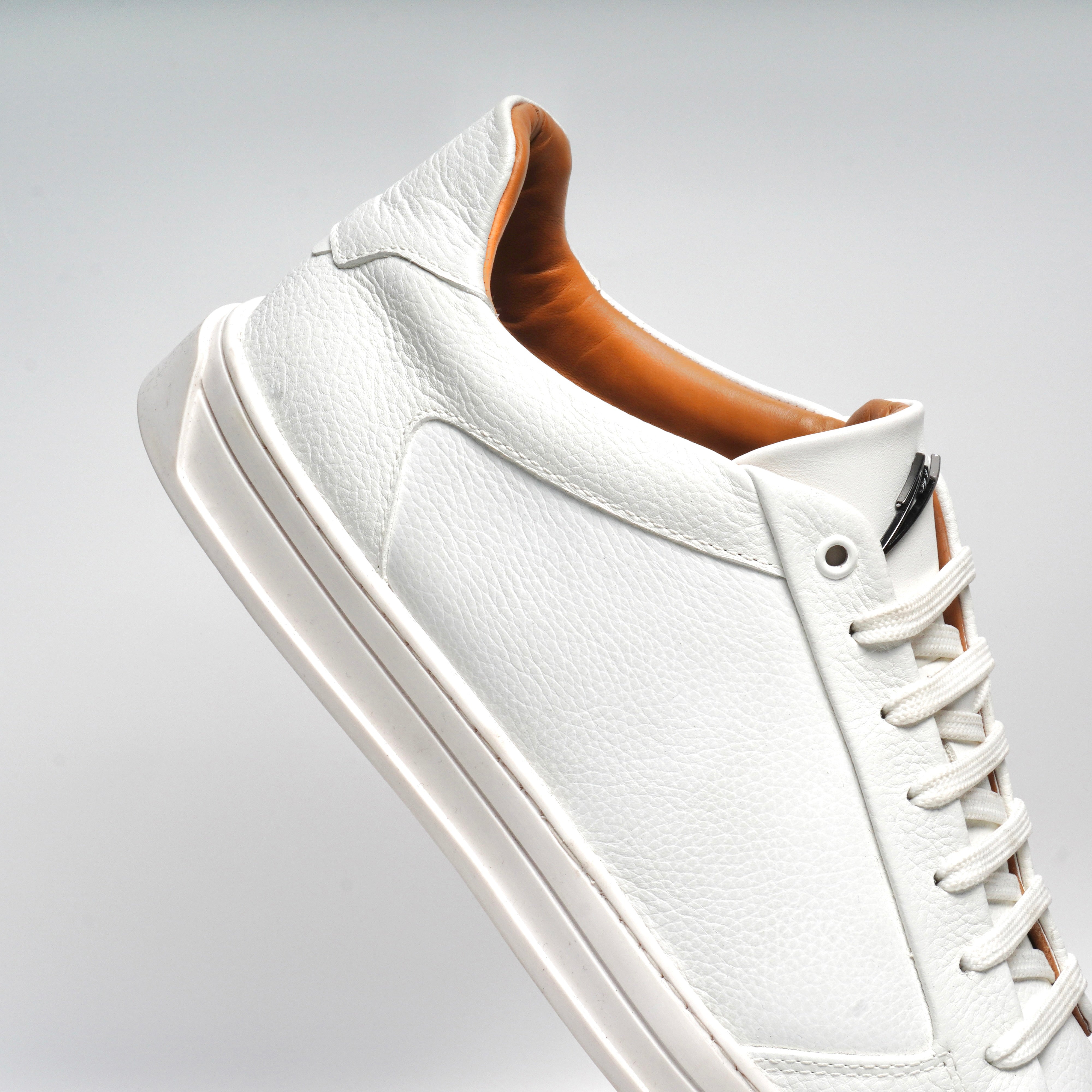 ZL II - WHITE