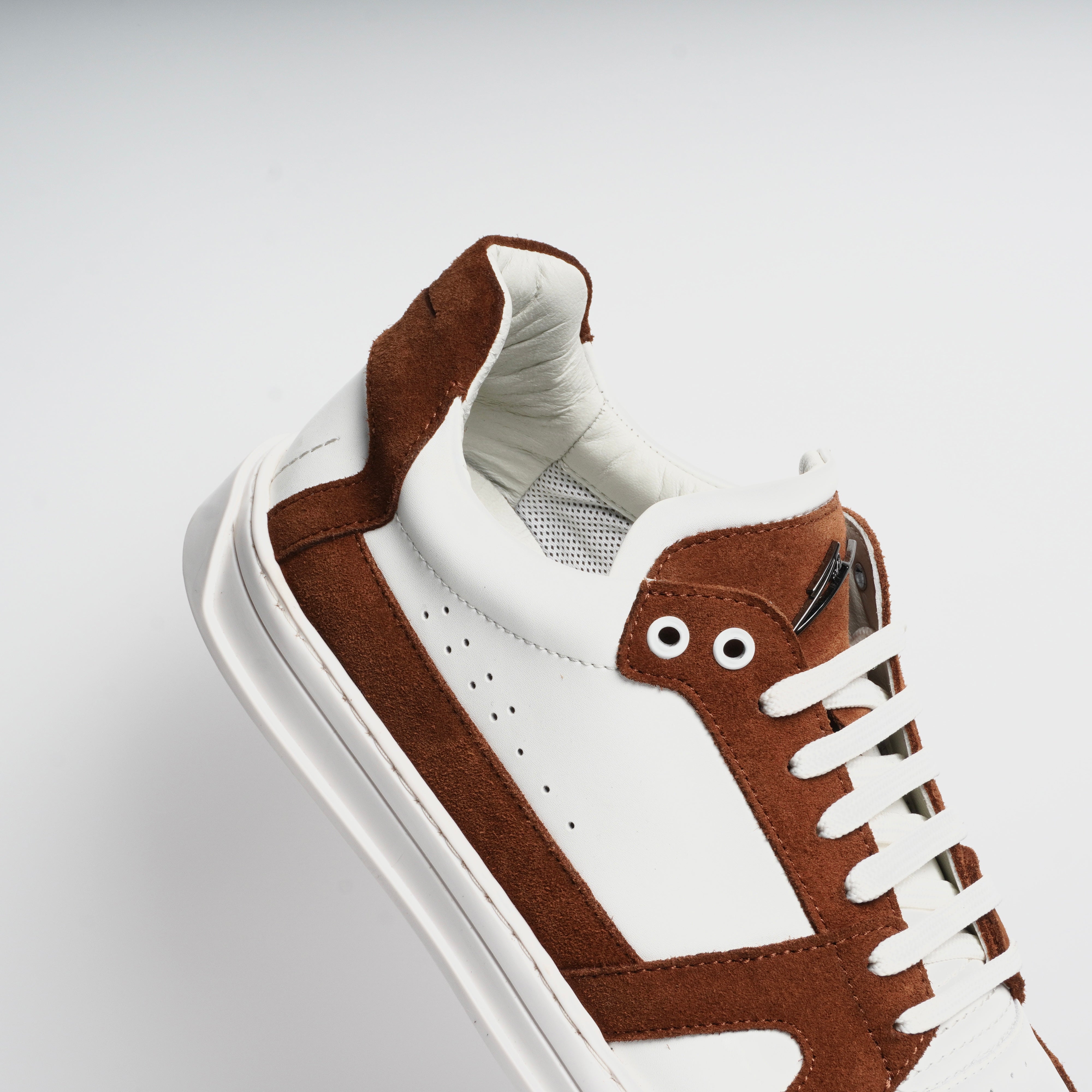 ZL IV - BROWN
